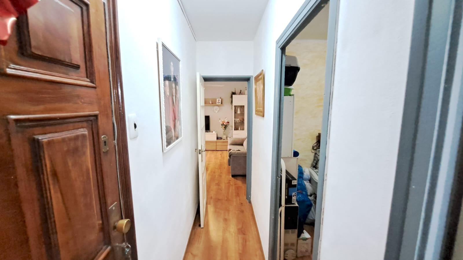 Imagen 12 Piso en venta en Pineda De Mar / Zona centro, 2a línea de mar y a 100 m. de la playa.