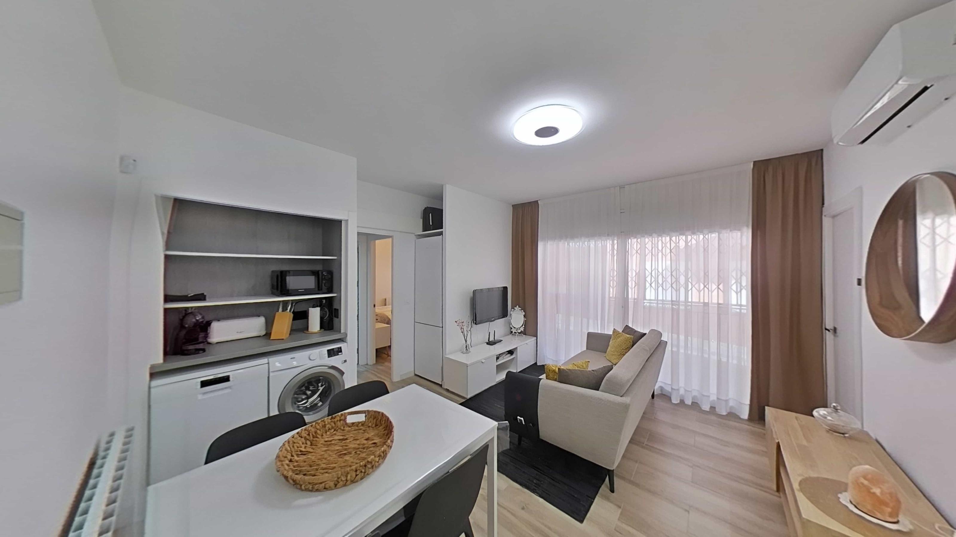 Imagen 2 Piso en venta en Malgrat De Mar / En inmejorable ubicación, zona centro de Malgrat de Mar