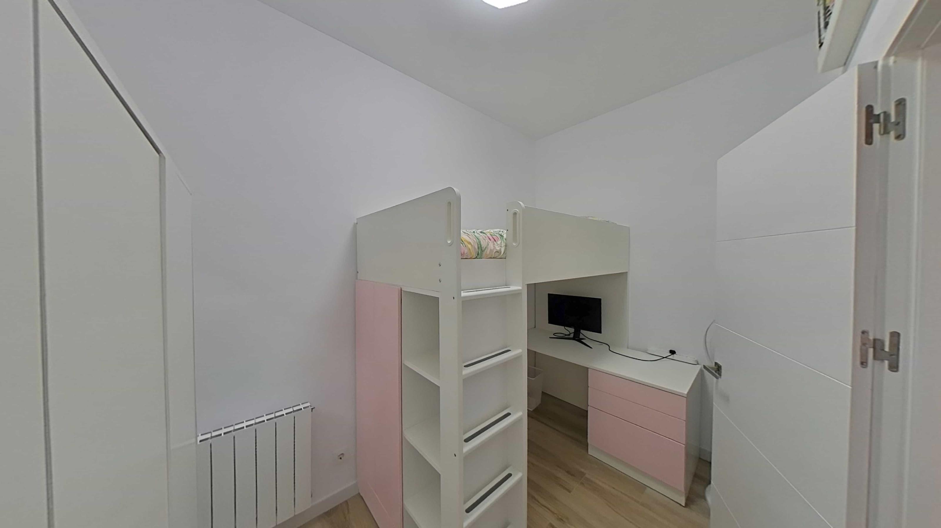 Imagen 18 Piso en venta en Malgrat De Mar / En inmejorable ubicación, zona centro de Malgrat de Mar