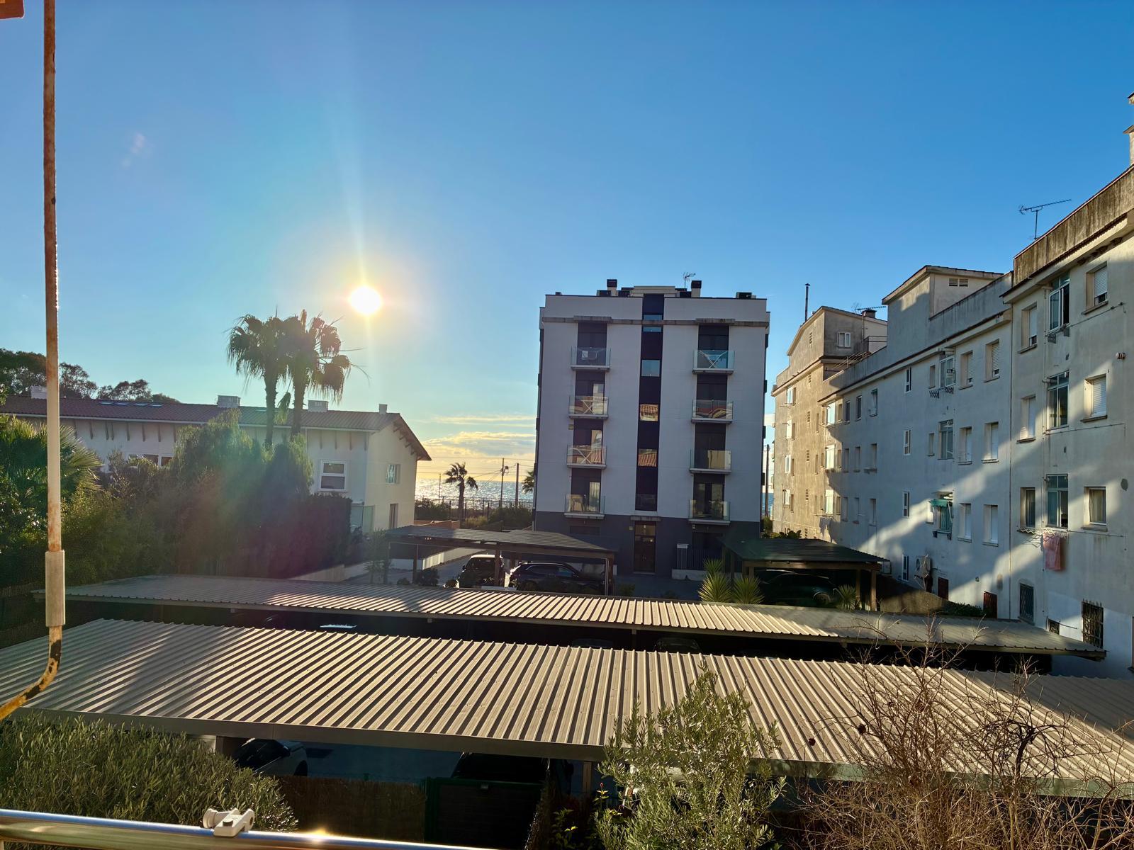 Imagen 7 Piso en venta en Pineda De Mar / Segunda línea de mar