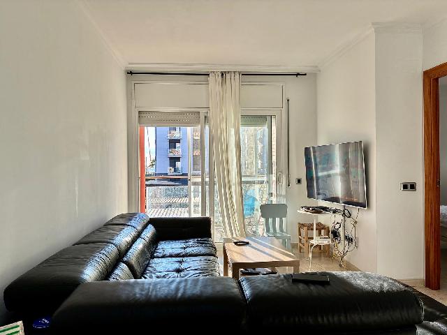 Imagen 3 Inmueble 299786 - Piso en venta en Pineda De Mar / Segunda línea de mar