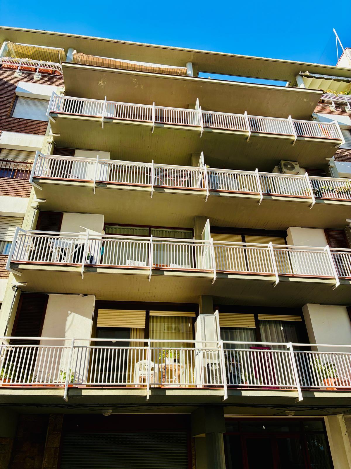 Imagen 9 Piso en venta en Pineda De Mar / Cerca de la Plaza Las Palmeras