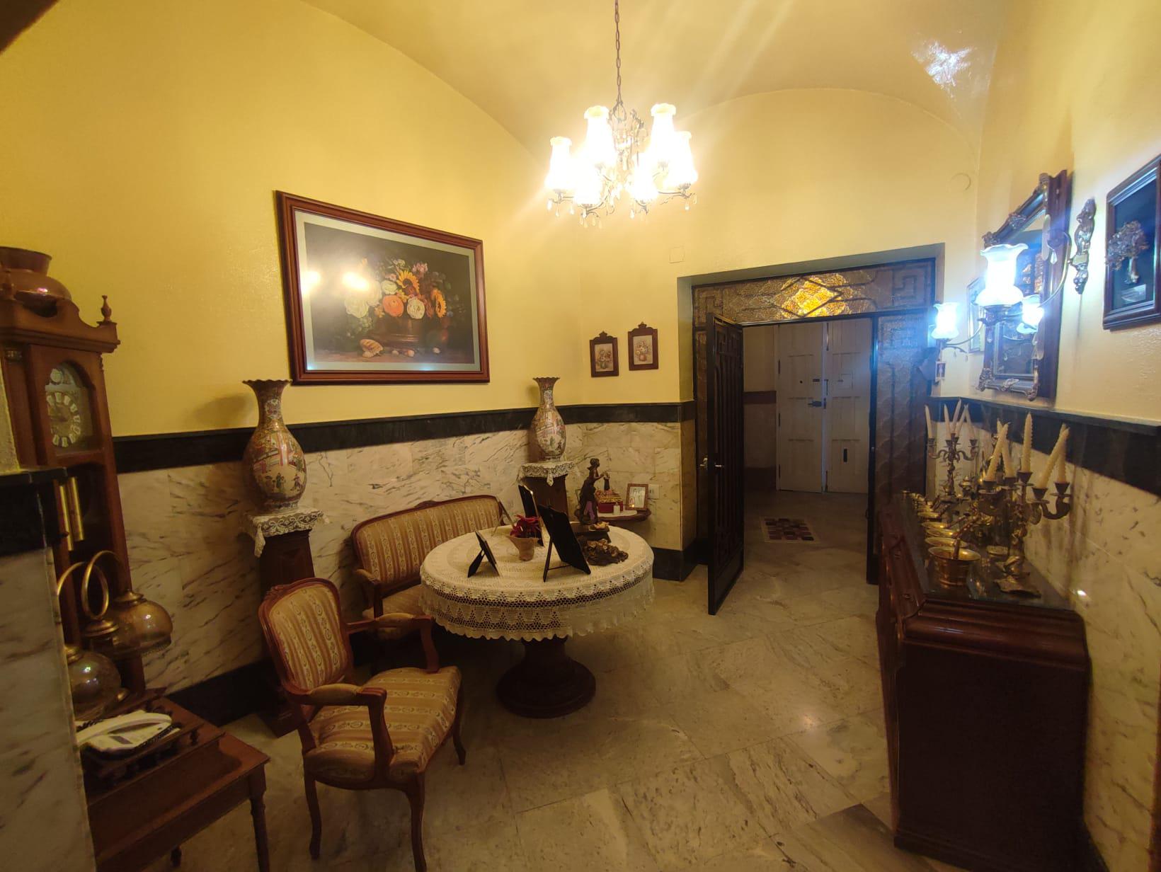 Imagen 1 Casa en venta en Almendralejo / Casa amplia cerca del centro de Almendralejo