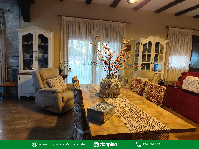 Imagen 9 Inmueble 290883 - Casa en venta en Almendralejo / Situado entre Alange y Almendralejo