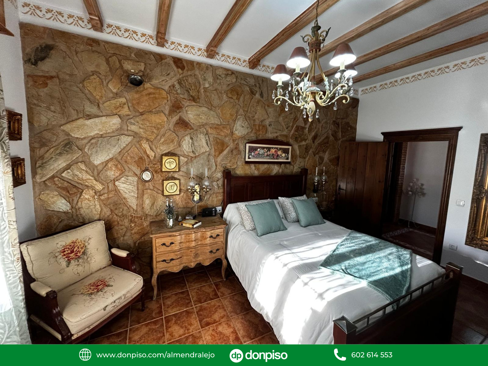 Imagen 10 Casa en venta en Almendralejo / Chalet situado en la urbanización San Marcos