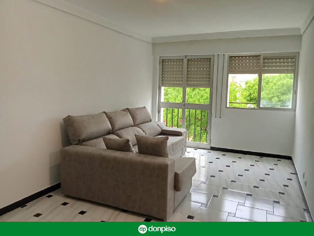 Imagen 3 Inmueble 293477 - Piso en alquiler en Almendralejo / Piso situado cerca del centro de Almendralejo