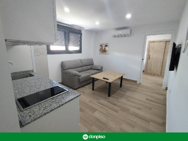 Imagen 1 Inmueble 293794 - Piso en alquiler en Almendralejo / Ubicado en pleno centro de Almendralejo