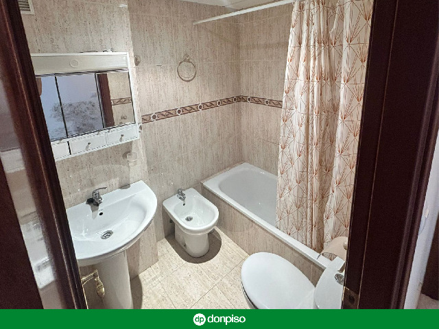 Imagen 9 Inmueble 295384 - Apartamento en venta en Almendralejo / Ubicación perfecta, vistas a zonas verdes.