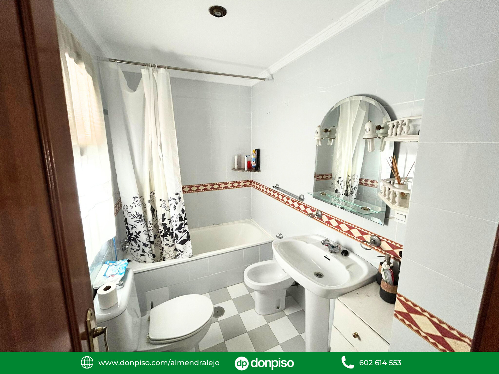 Imagen 11 Apartamento en venta en Almendralejo / Buena ubicación, centro de Almendralejo.