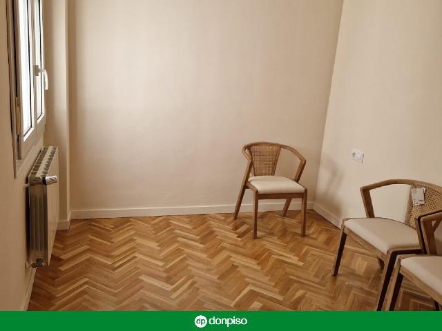 Imagen 7 Inmueble 296250 - Ático en alquiler en Almendralejo / Nuevo alquiler en Almendralejo. Muy Céntrico