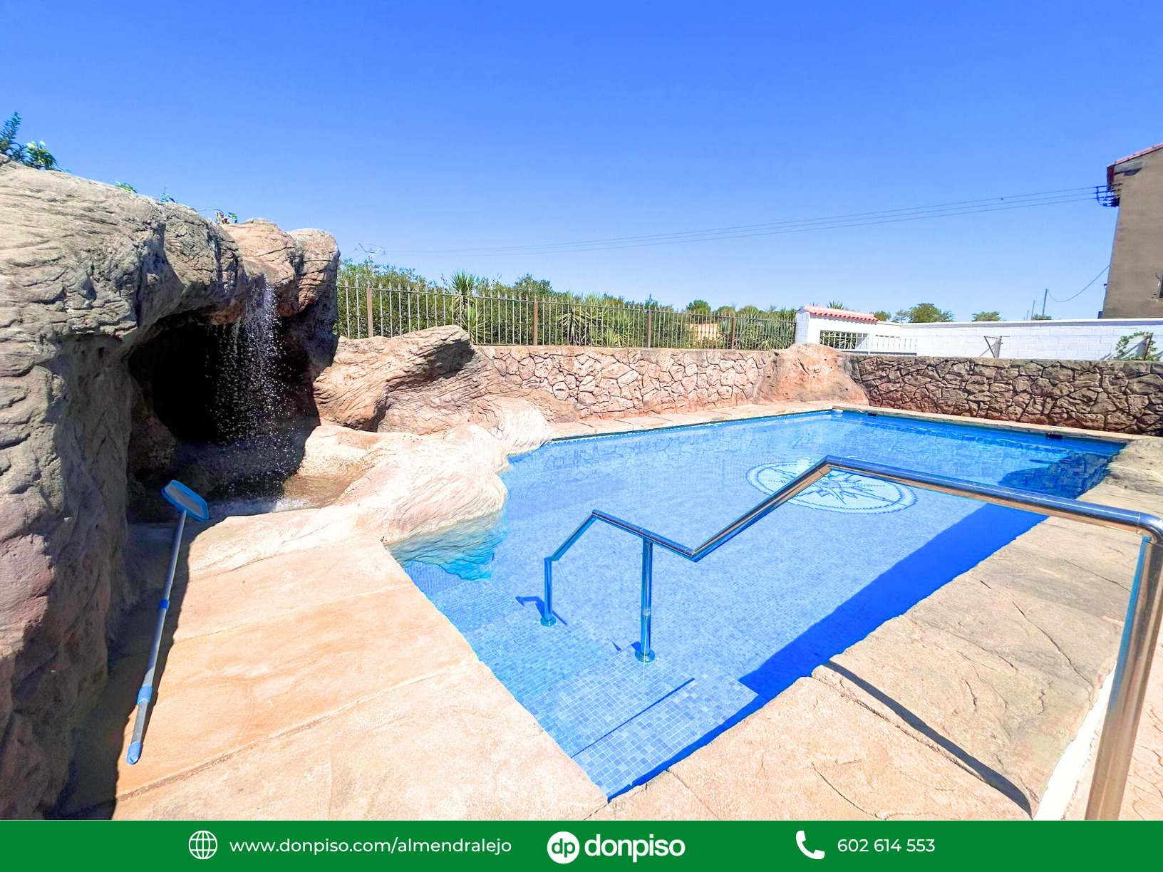 Imagen 3 Casa Adosada en venta en Almendralejo / Chalet en la mejor calle de San Marcos