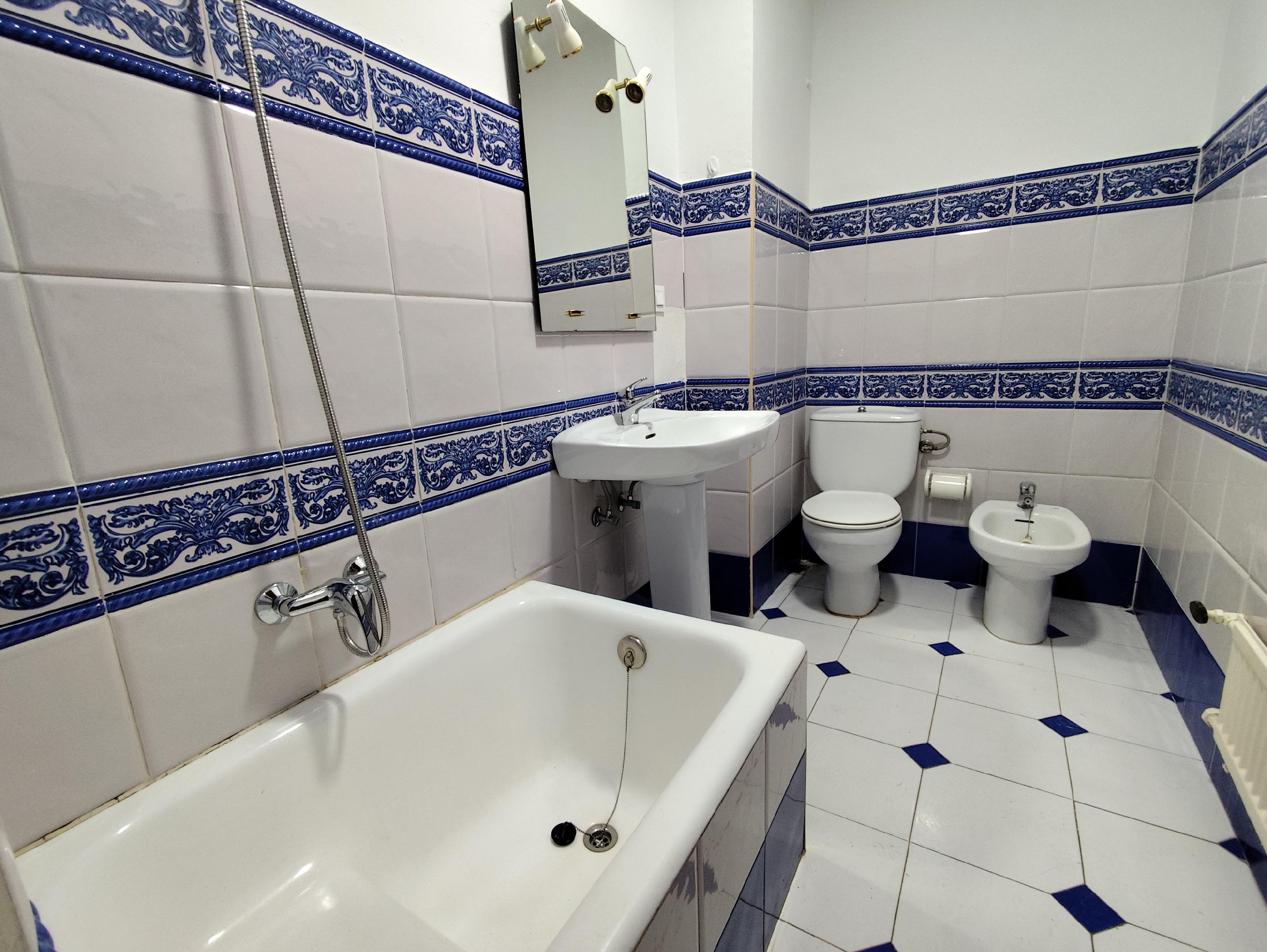 Imagen 16 Apartamento en venta en Almendralejo / Inmueble en pleno centro de Almendralejo.