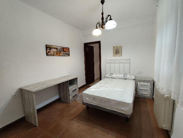 Imagen 13 Inmueble 299444 - Apartamento en venta en Almendralejo / Inmueble en pleno centro de Almendralejo.