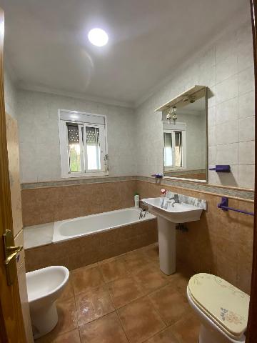 Imagen 17 Inmueble 296117 - Casa en venta en Chiclana De La Frontera / Cerca del Florín.