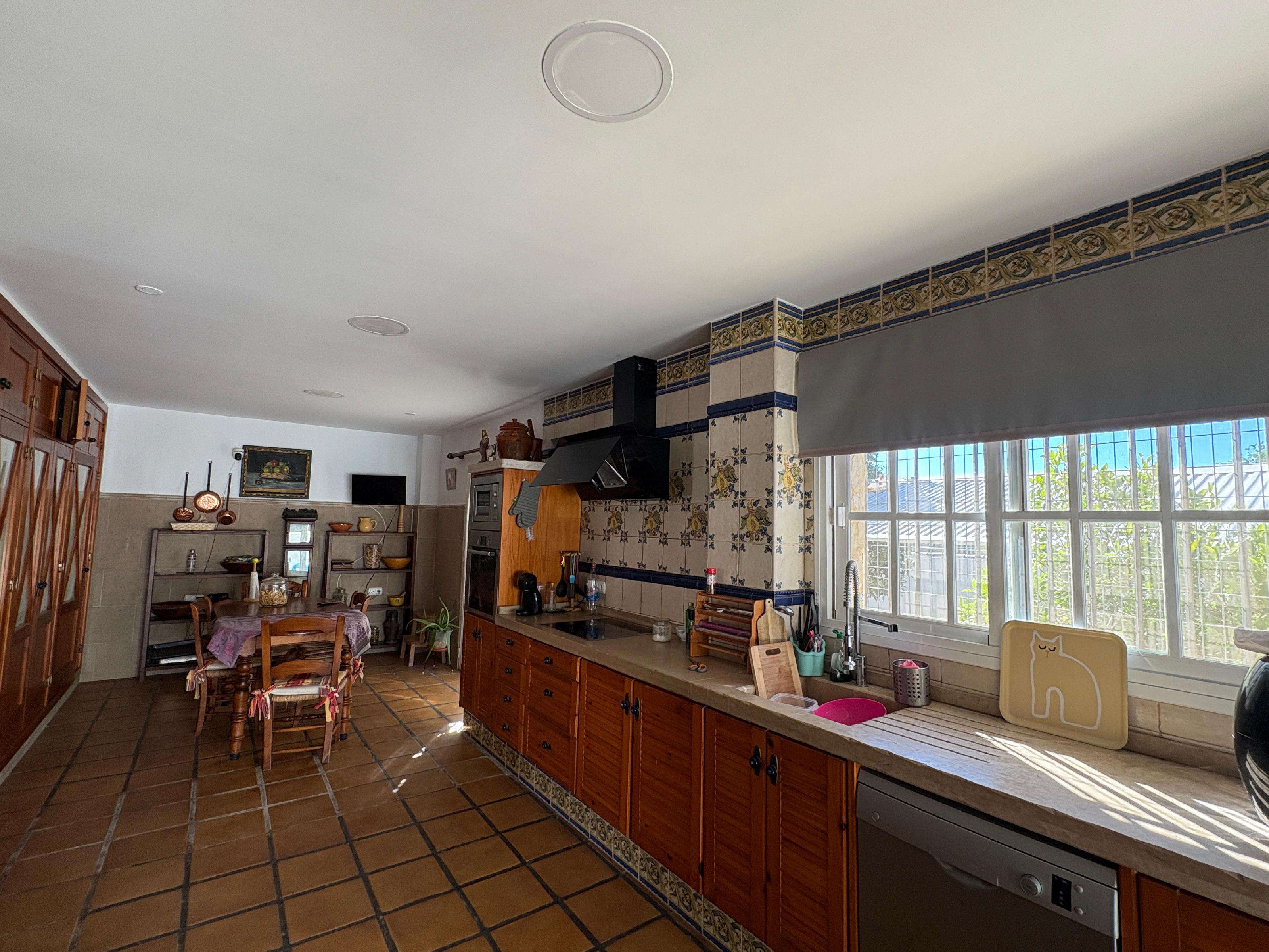 Imagen 11 Casa en venta en Chiclana De La Frontera / Zona Rana Verde. 