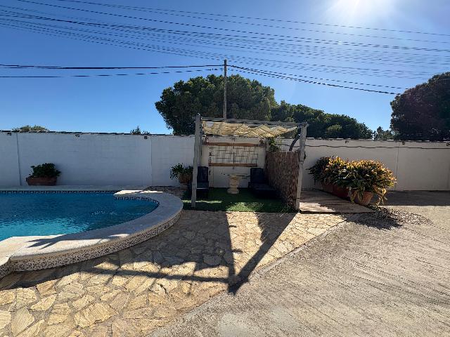 Imagen 5 Inmueble 297730 - Casa en venta en Chiclana De La Frontera / Zona Rana Verde. 