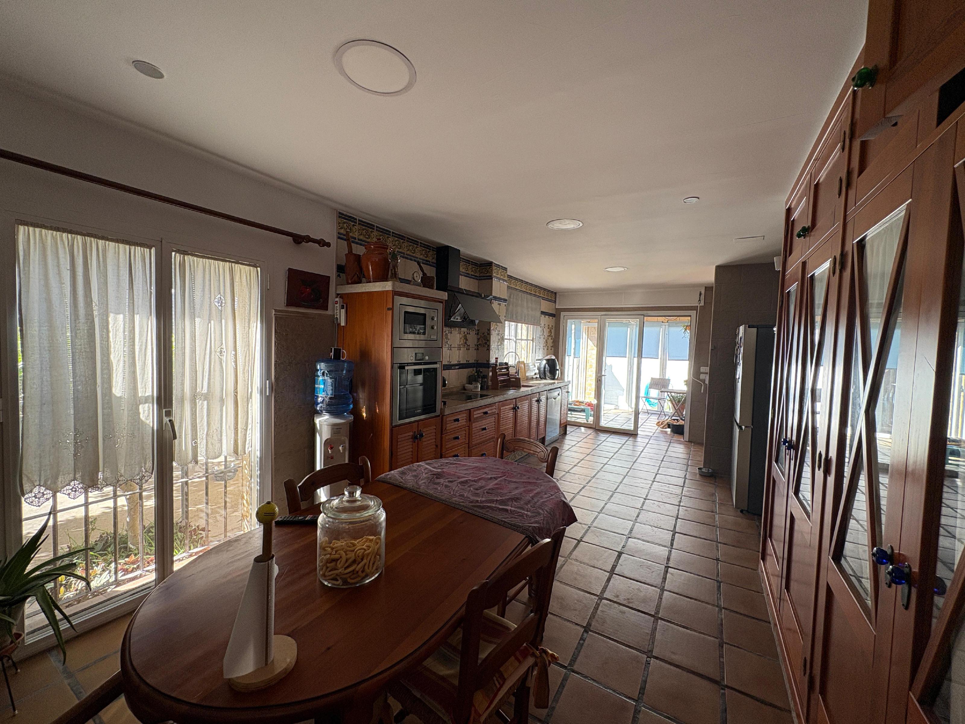 Imagen 23 Casa en venta en Chiclana De La Frontera / Zona Rana Verde. 