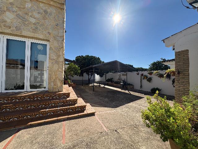 Imagen 34 Inmueble 297730 - Casa en venta en Chiclana De La Frontera / Zona Rana Verde. 