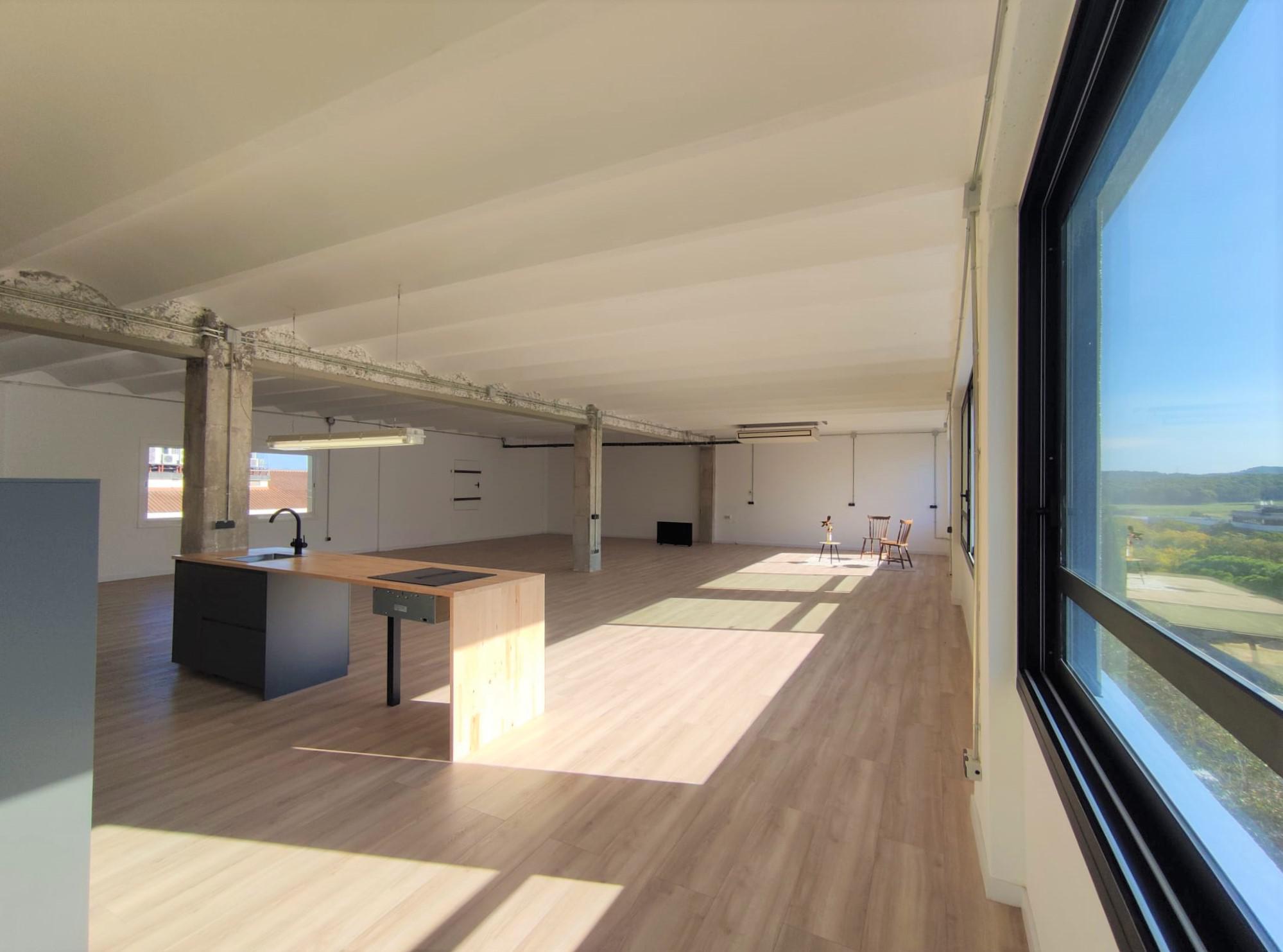 Imagen 3 Loft en venta en Sant Cugat Del Vallès / Sobre Av Cerdanyola 