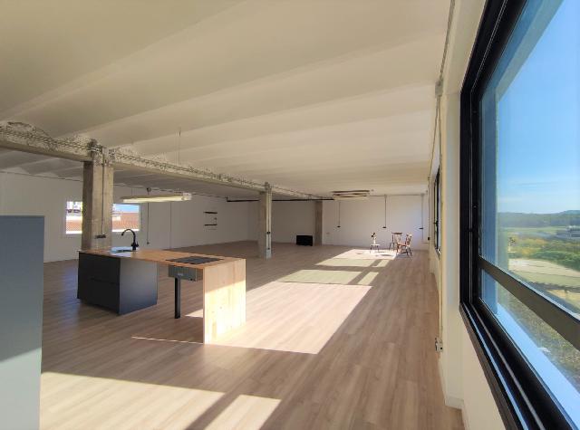 Imagen 3 Inmueble 301336 - Loft en venta en Sant Cugat Del Vallès / Sobre Av Cerdanyola 