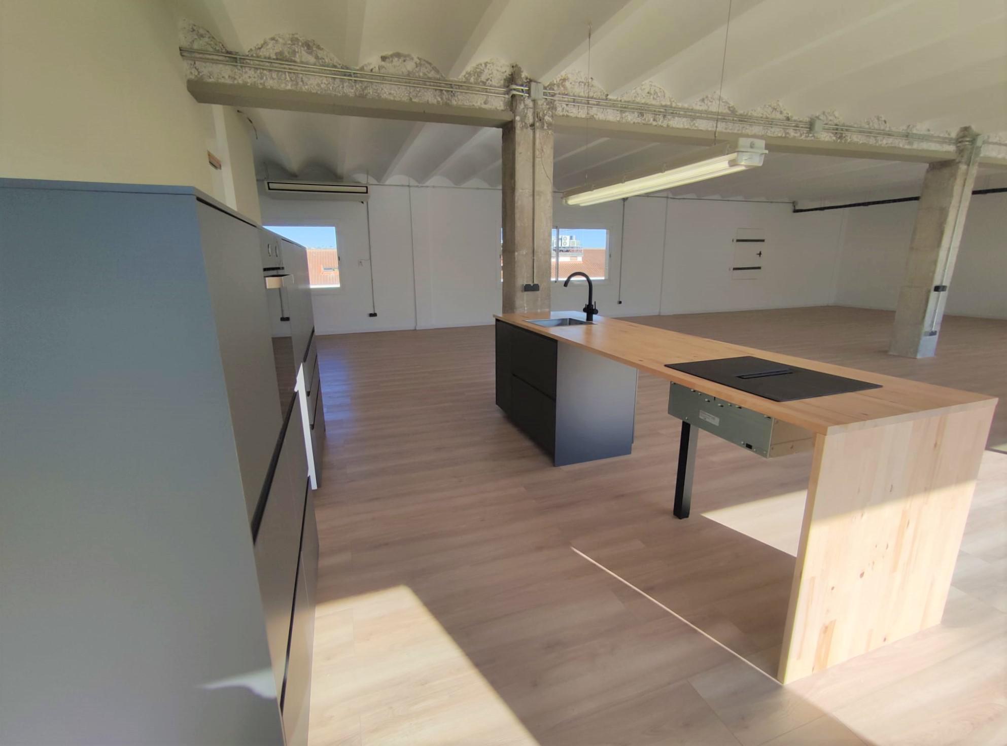 Imagen 4 Loft en venta en Sant Cugat Del Vallès / Sobre Av Cerdanyola 