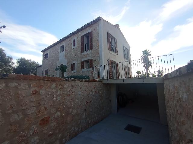 Imagen 3 Inmueble 288755 - Casa Rústica en venta en Santanyí / A 2 km. deSantanyi, al final de un camino sin salida