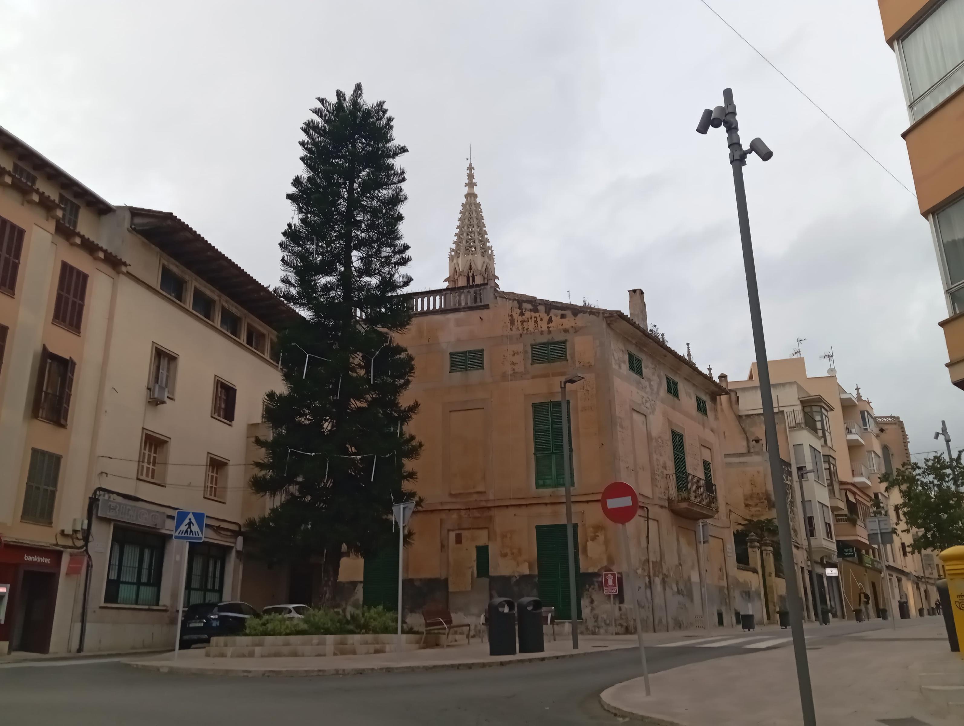 Imagen 3 Casa Adosada en venta en Manacor / En pleno centro de Manacor junto a la catedral.