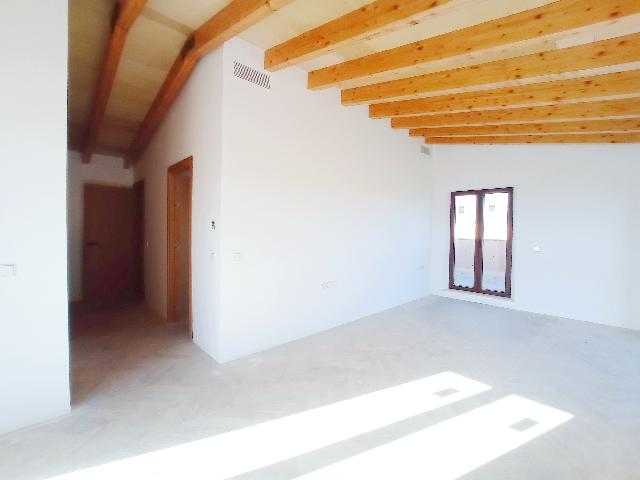 Imagen 1 Inmueble 290137 - Casa Aislada en venta en Santanyí / A 2 kilómetros de Santanyí