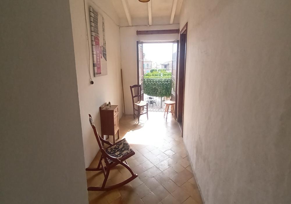 Imagen 15 Casa Adosada en venta en Santanyí / Vivienda de la plaza principal del pueblo