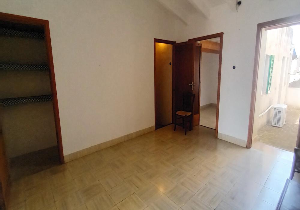 Imagen 16 Casa Adosada en venta en Santanyí / Vivienda de la plaza principal del pueblo