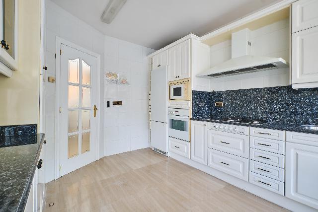 Imagen 12 Inmueble 287873 - Casa Aislada en venta en Pineda De Mar / Chalet en el centro de Pineda a 5 minutos de la playa