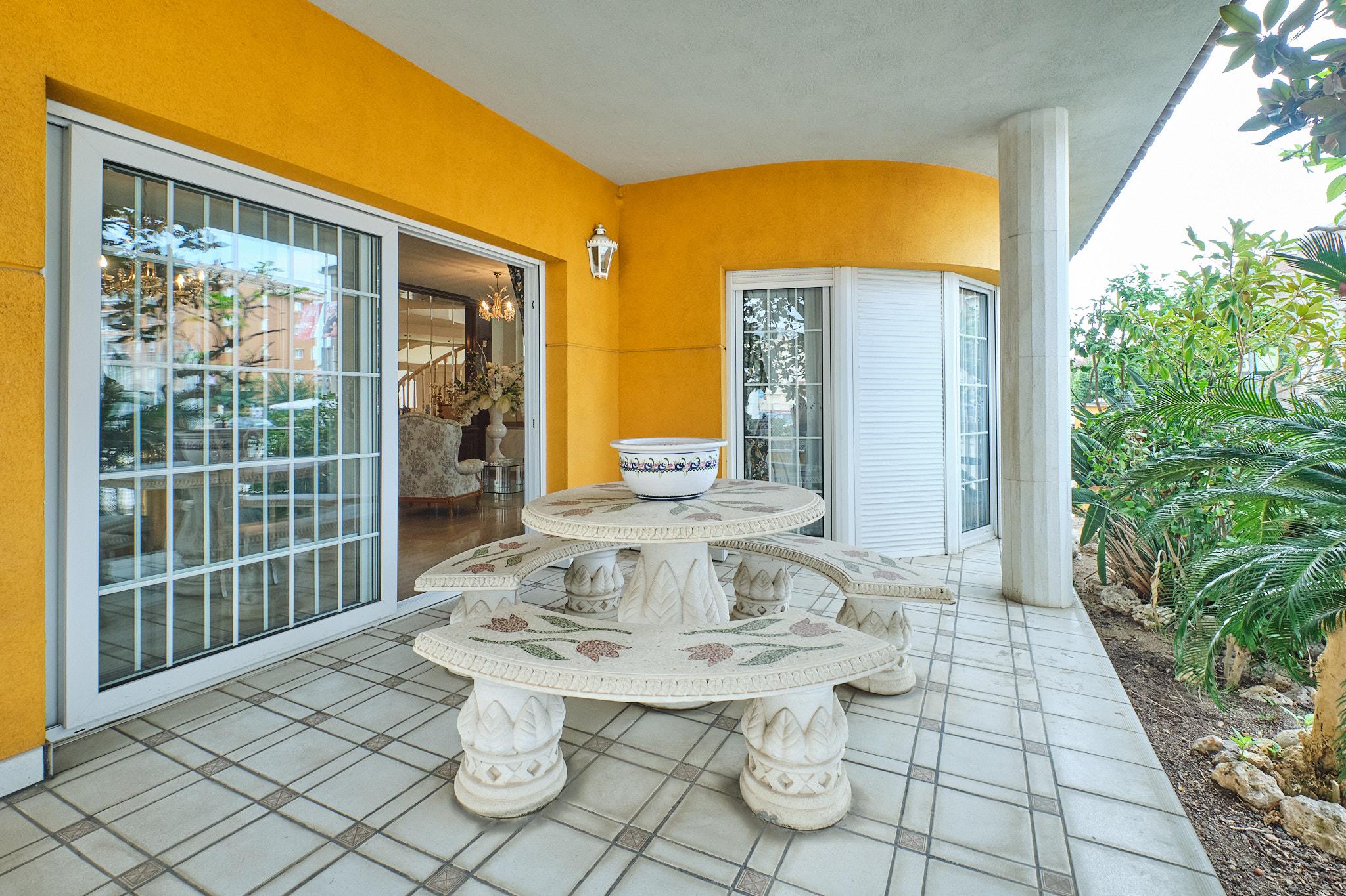 Imagen 10 Casa Aislada en venta en Pineda De Mar / Chalet en el centro de Pineda a 5 minutos de la playa