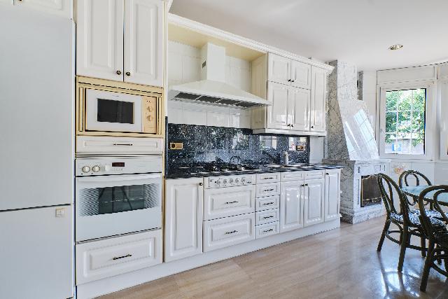 Imagen 11 Inmueble 287873 - Casa Aislada en venta en Pineda De Mar / Chalet en el centro de Pineda a 5 minutos de la playa