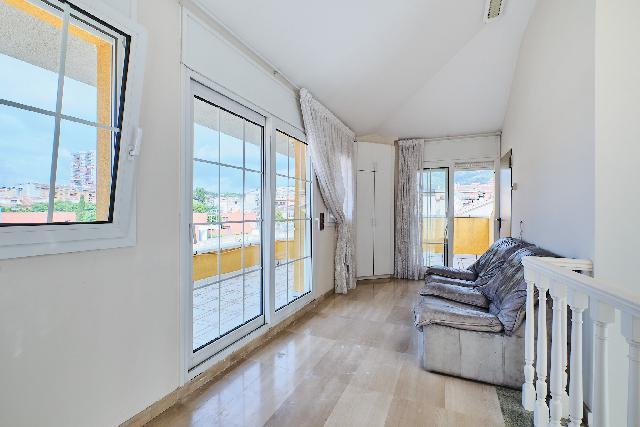 Imagen 29 Inmueble 287873 - Casa Aislada en venta en Pineda De Mar / Chalet en el centro de Pineda a 5 minutos de la playa