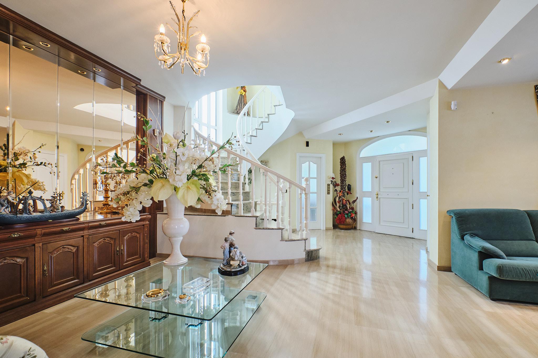 Imagen 1 Casa Aislada en venta en Pineda De Mar / Chalet en el centro de Pineda a 5 minutos de la playa