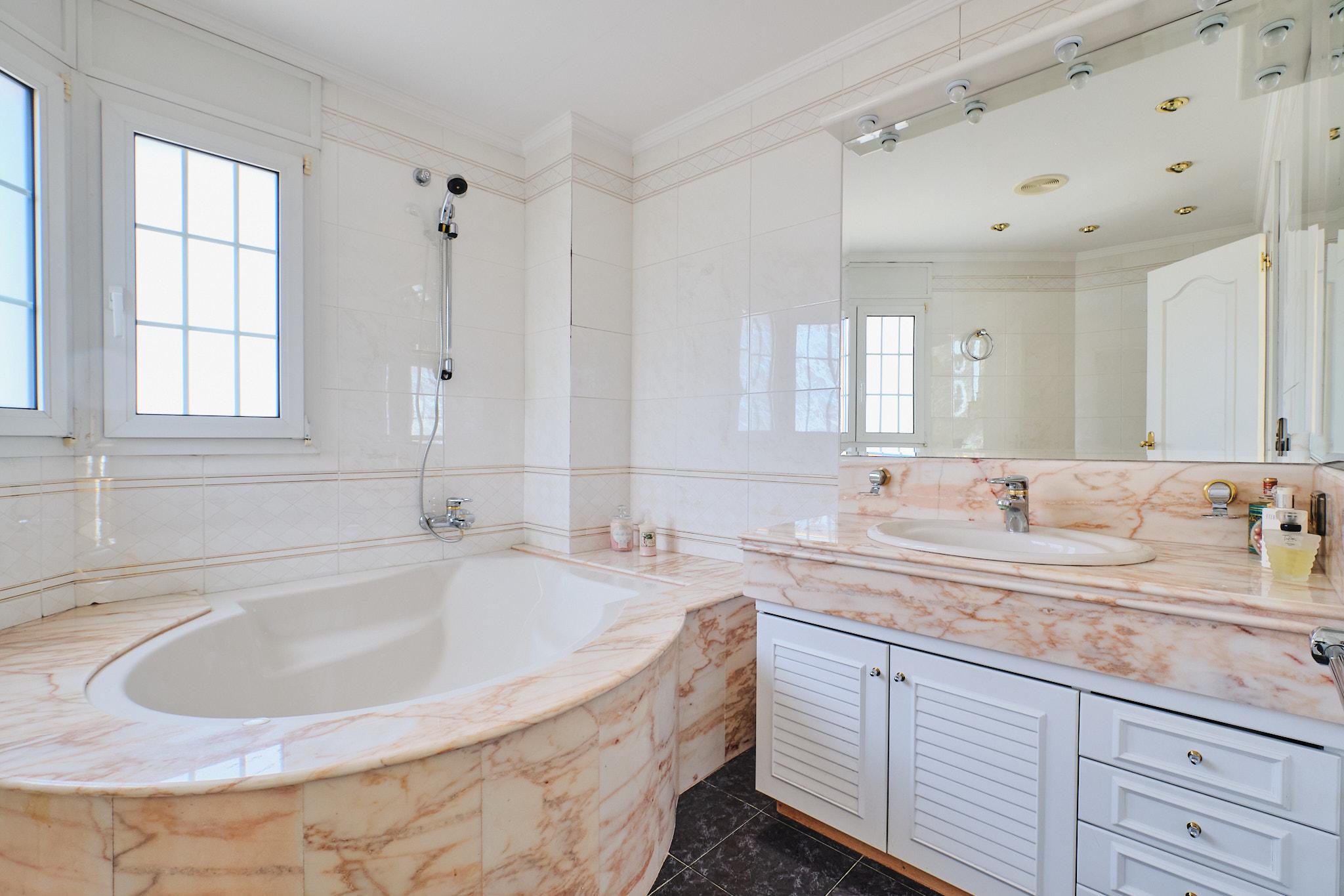 Imagen 46 Casa Aislada en venta en Pineda De Mar / Chalet en el centro de Pineda a 5 minutos de la playa