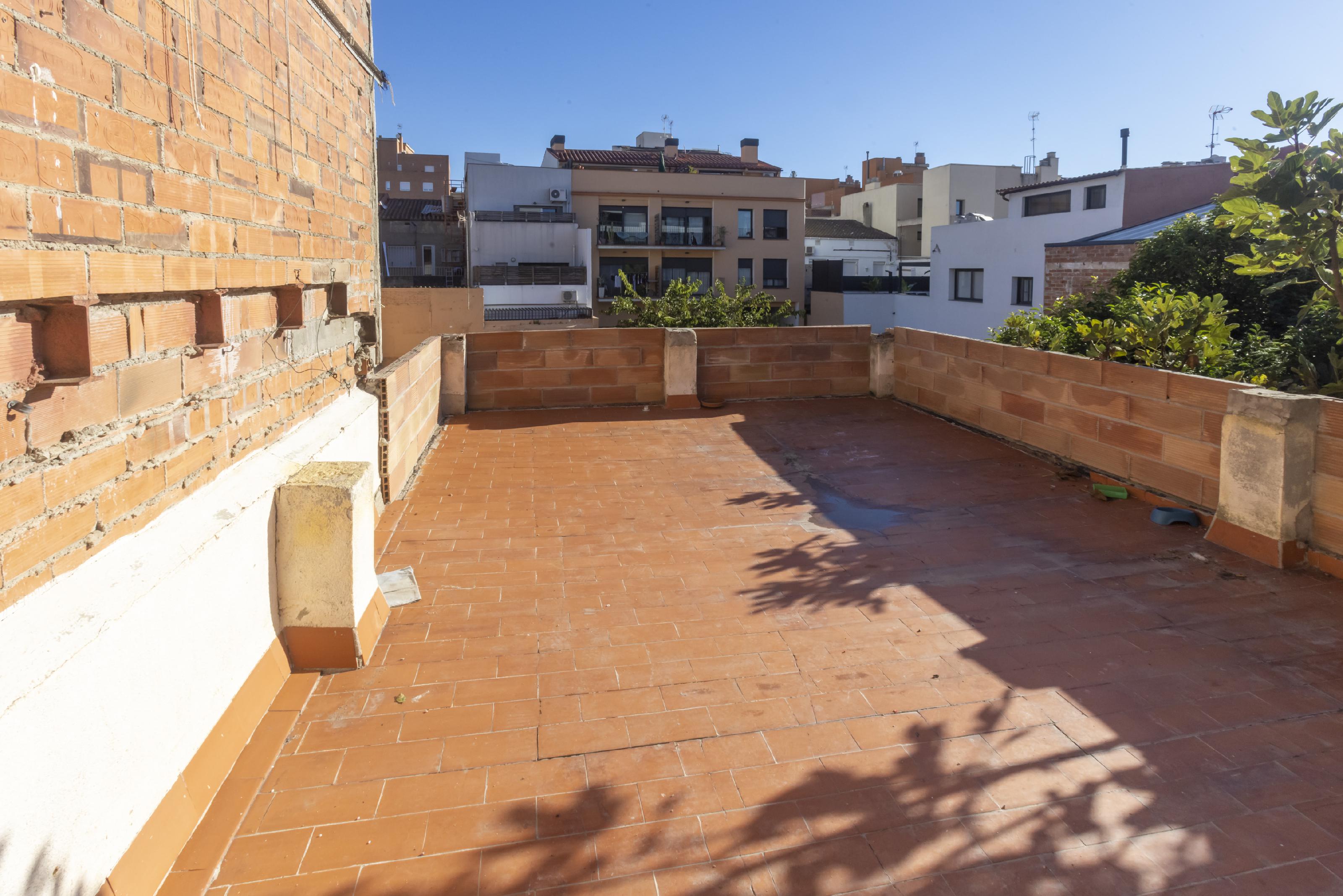Imagen 24 Casa en venta en Montgat / Edificio en Montgat, Barcelona