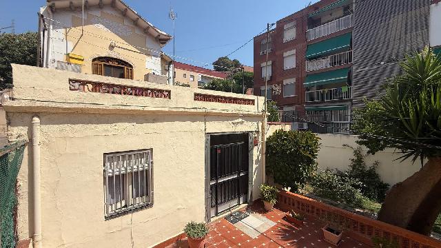 Imagen 3 Inmueble 295750 - Casa Aislada en venta en Santa Coloma De Gramenet / Singuerlin Santa Coloma Gramanet