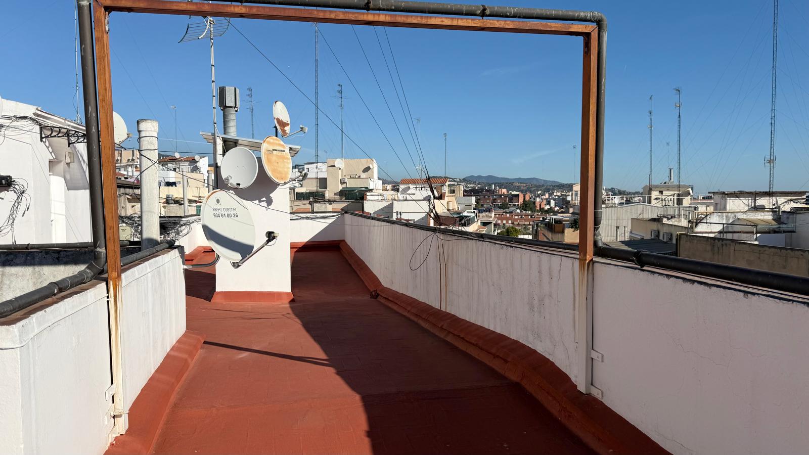 Imagen 16 Apartamento en venta en Badalona / Piso en Badalona Inversor o Particular.