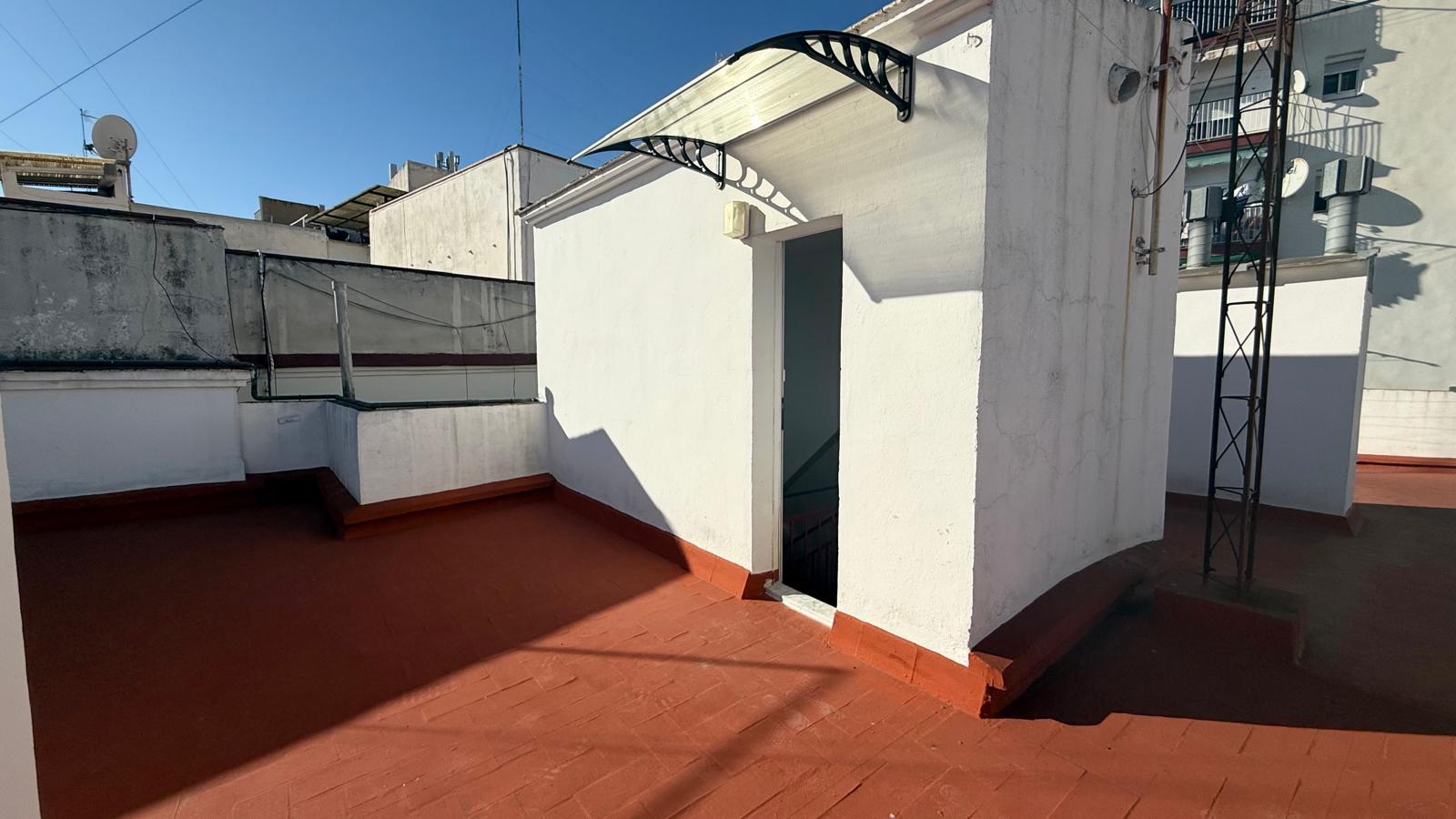 Imagen 14 Apartamento en venta en Badalona / Piso en Badalona Inversor o Particular.