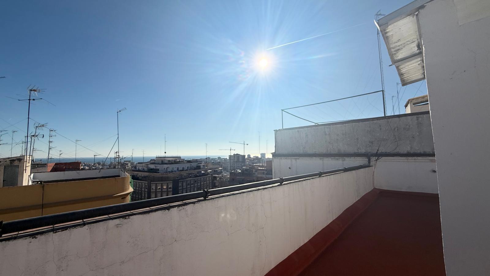 Imagen 17 Apartamento en venta en Badalona / Piso en Badalona Inversor o Particular.