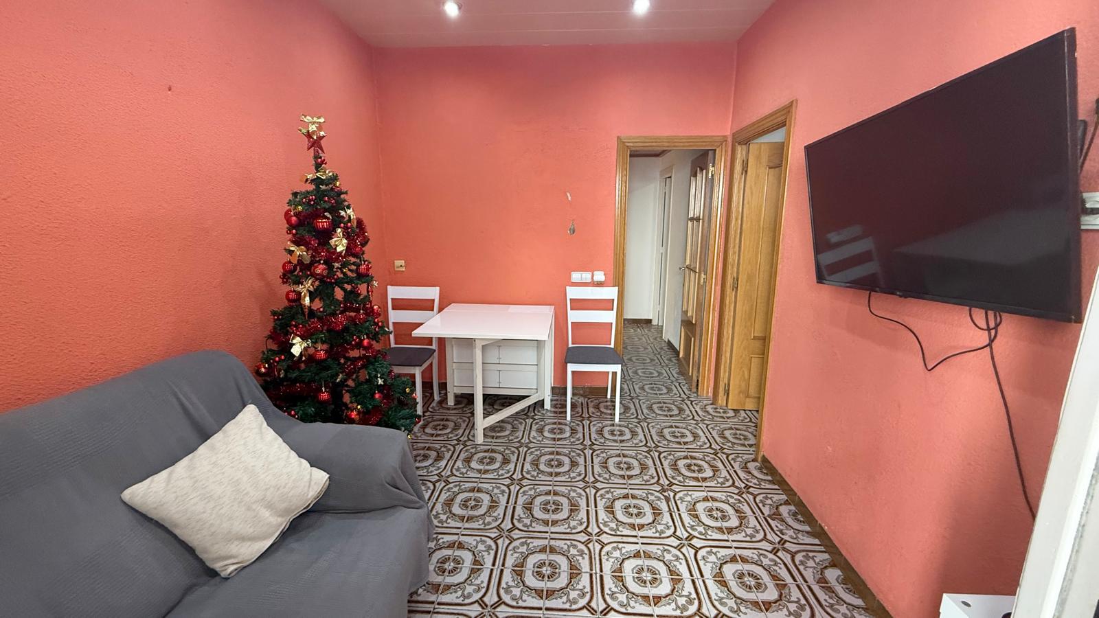 Imagen 2 Apartamento en venta en Badalona / Piso en Badalona Inversor o Particular.