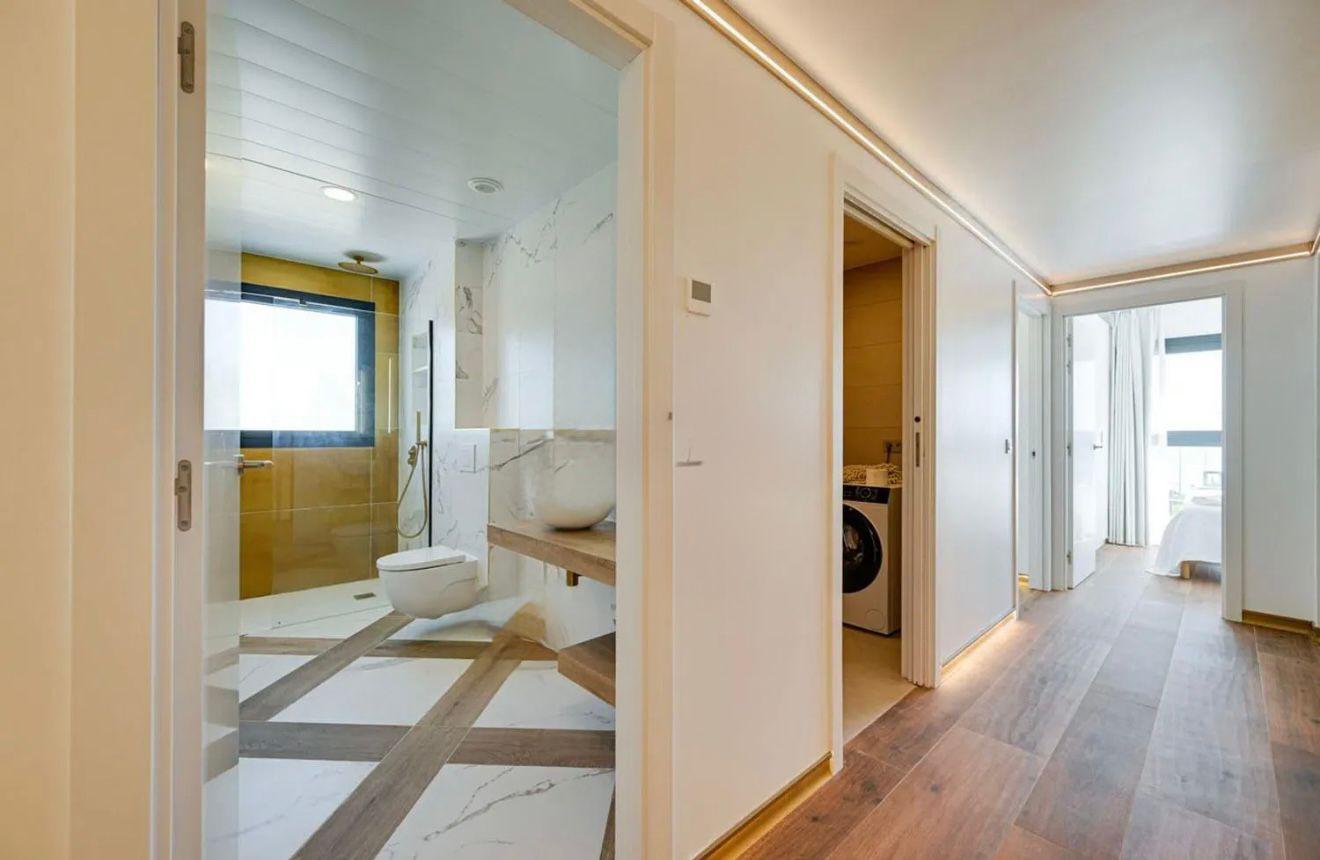 Imagen 18 Casa Adosada en venta en Montgat / Chalet Adosado en Montgat.