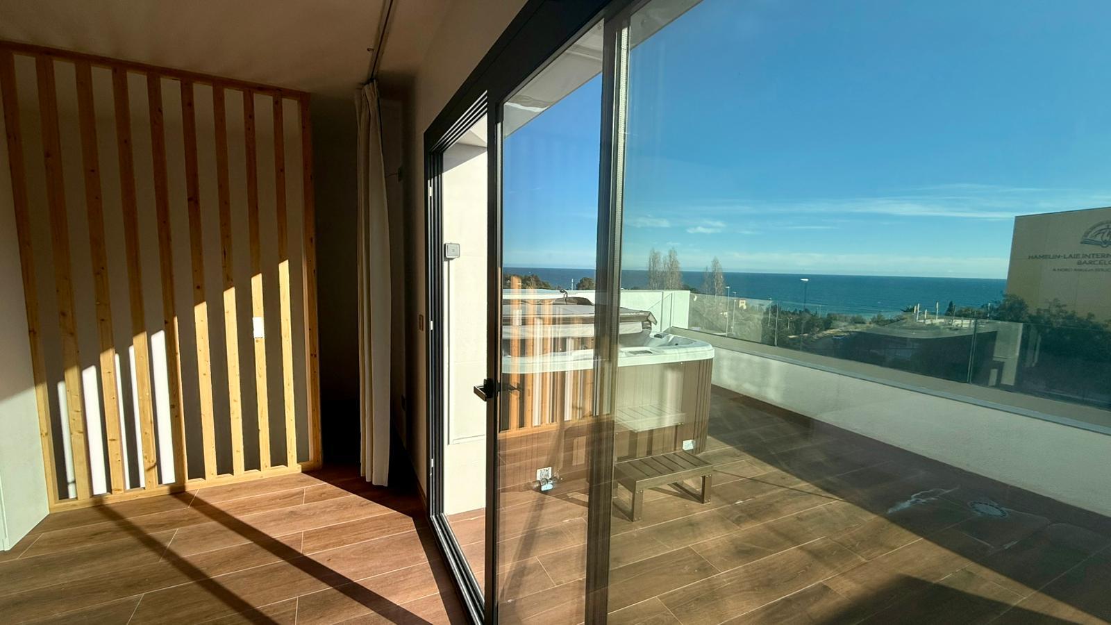 Imagen 32 Casa Adosada en venta en Montgat / Chalet Adosado en Montgat.