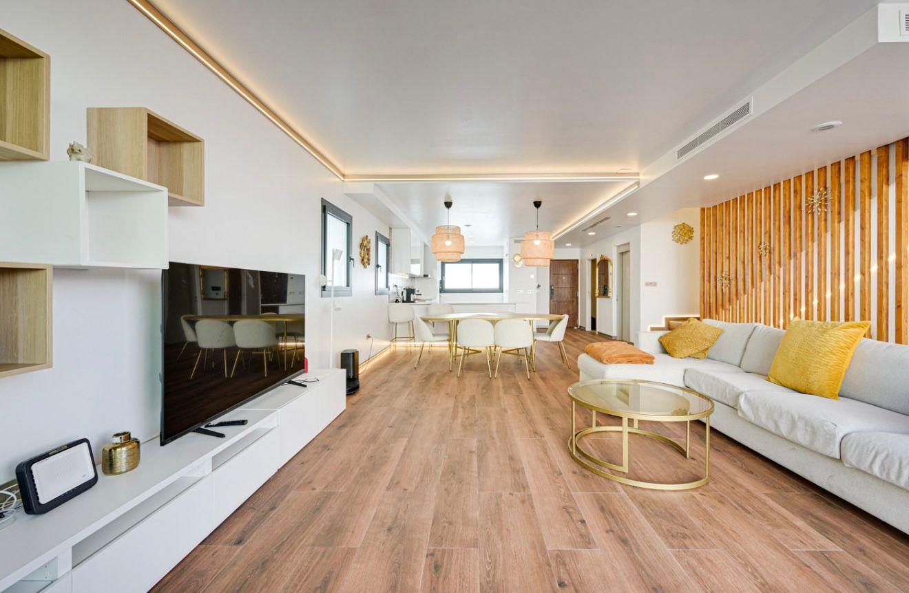 Imagen 7 Casa Adosada en venta en Montgat / Chalet Adosado en Montgat.