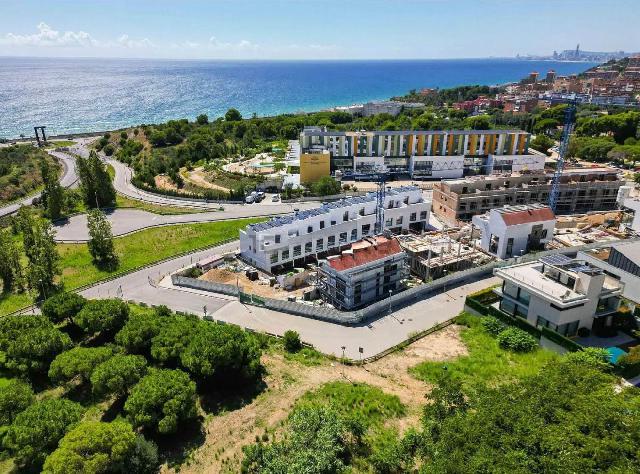 Imagen 37 Inmueble 300472 - Casa Adosada en venta en Montgat / Chalet Adosado en Montgat.