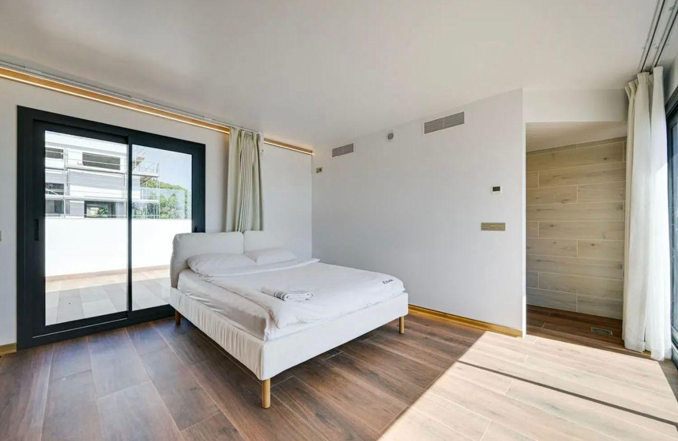 Imagen 29 Casa Adosada en venta en Montgat / Chalet Adosado en Montgat.