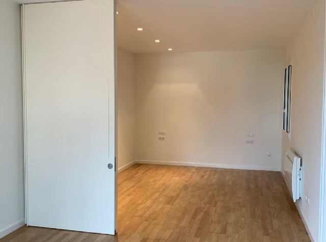 Imagen 1 Inmueble 290113 - Piso en venta en Barcelona / Zona centro de Vallvidrera.