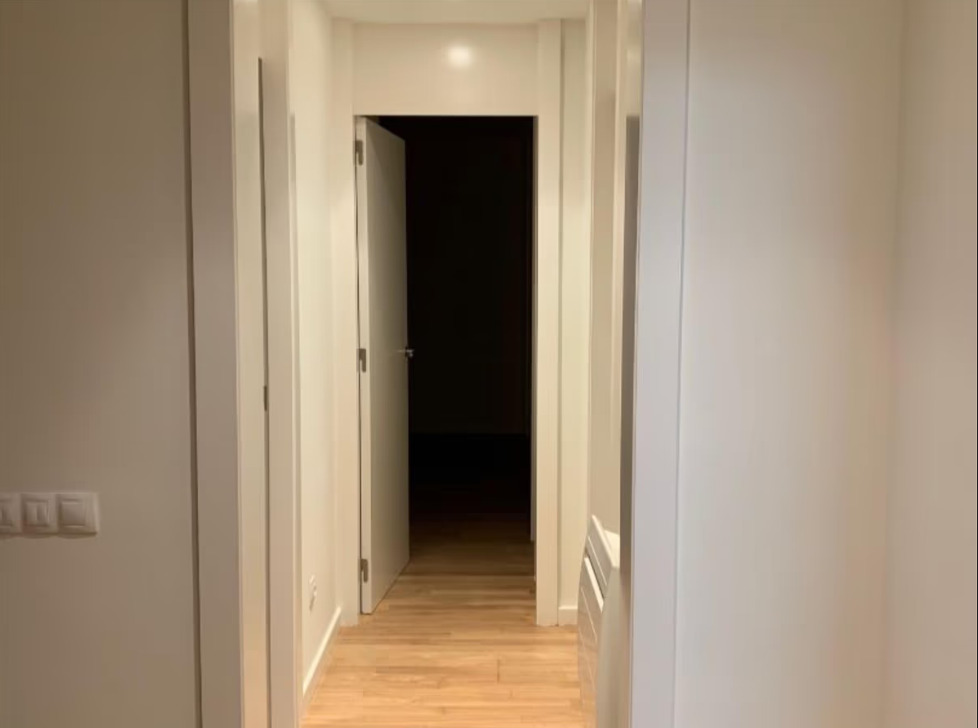 Imagen 13 Piso en venta en Barcelona / Zona centro de Vallvidrera.