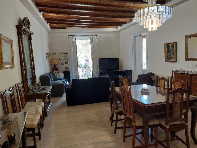 Imagen 2 Inmueble 293056 - Piso en venta en Barcelona / Frente a la Escultura de Pitarra